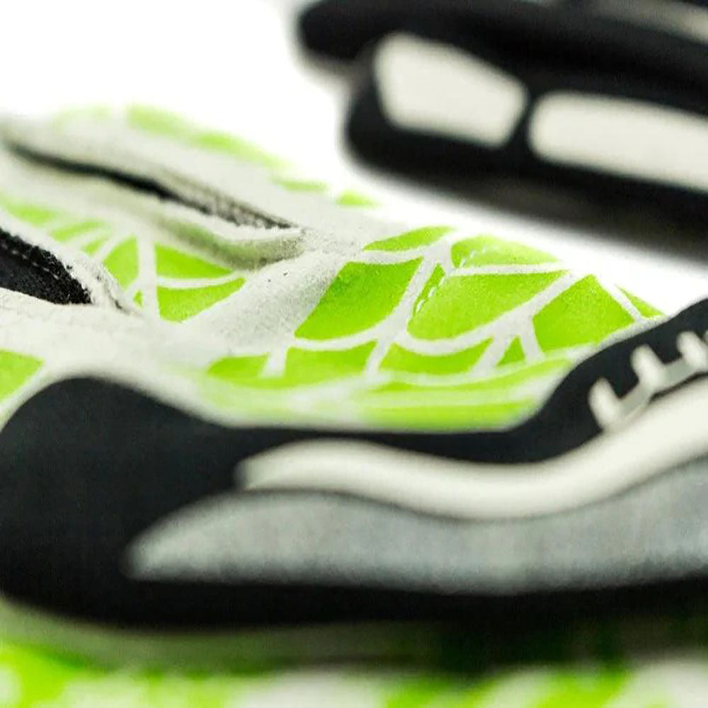 Freem Spider Touch 2 Black Racing Gloves | Brex International