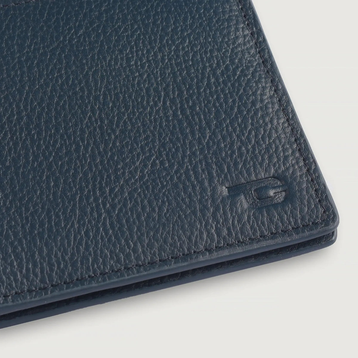 Brex Bernardi Blue Leather Travel Wallet - blue travel leather wallet, view 7