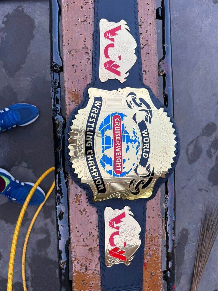 Cruiserweight World Championship Wrestling Entertainment Inspired Collectible Belt - photo 4 of 4 | Brex International