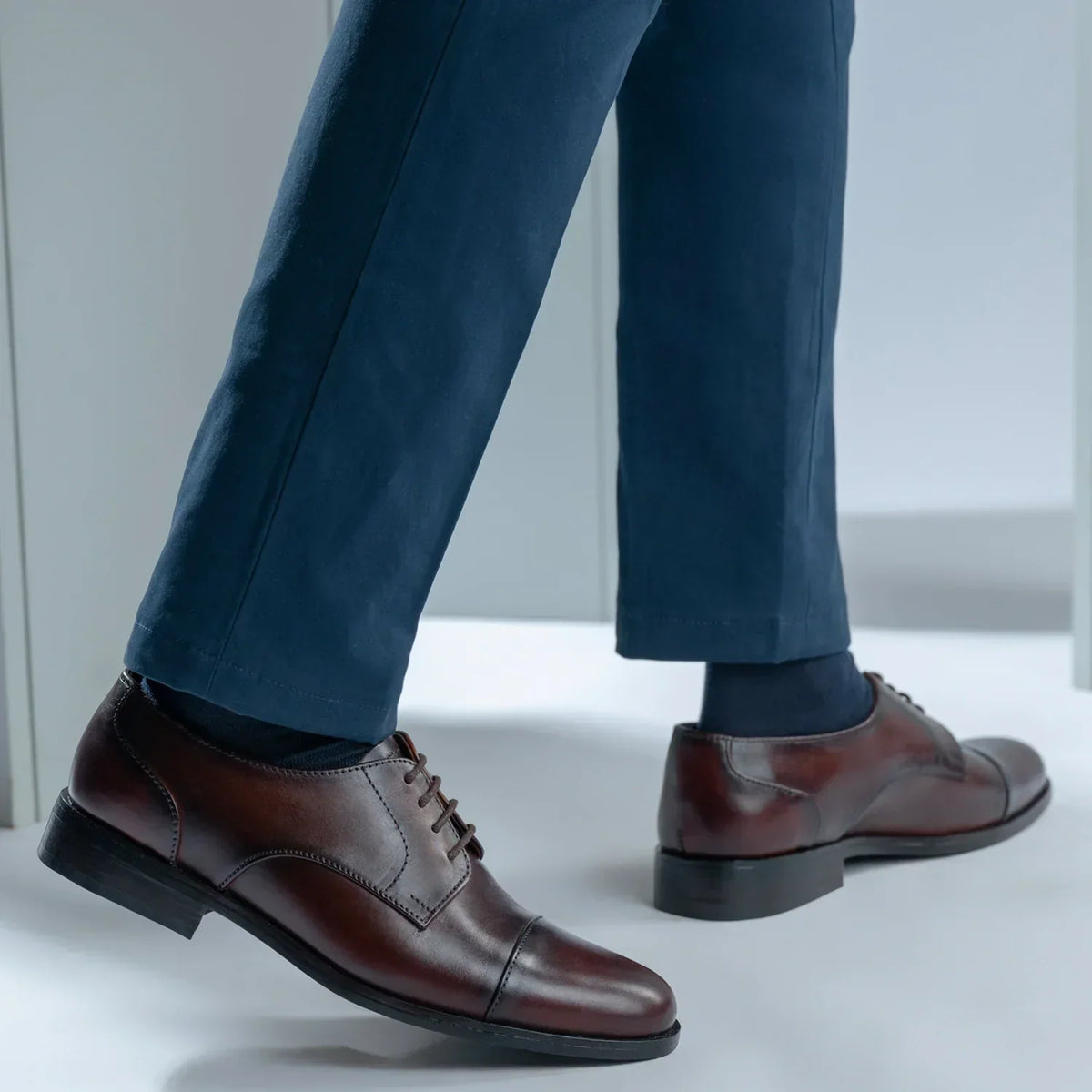 Attorney Derby Burnished Brown Leather Shoes Rugged Sole - men's shoes in brown genuine leather, view 8