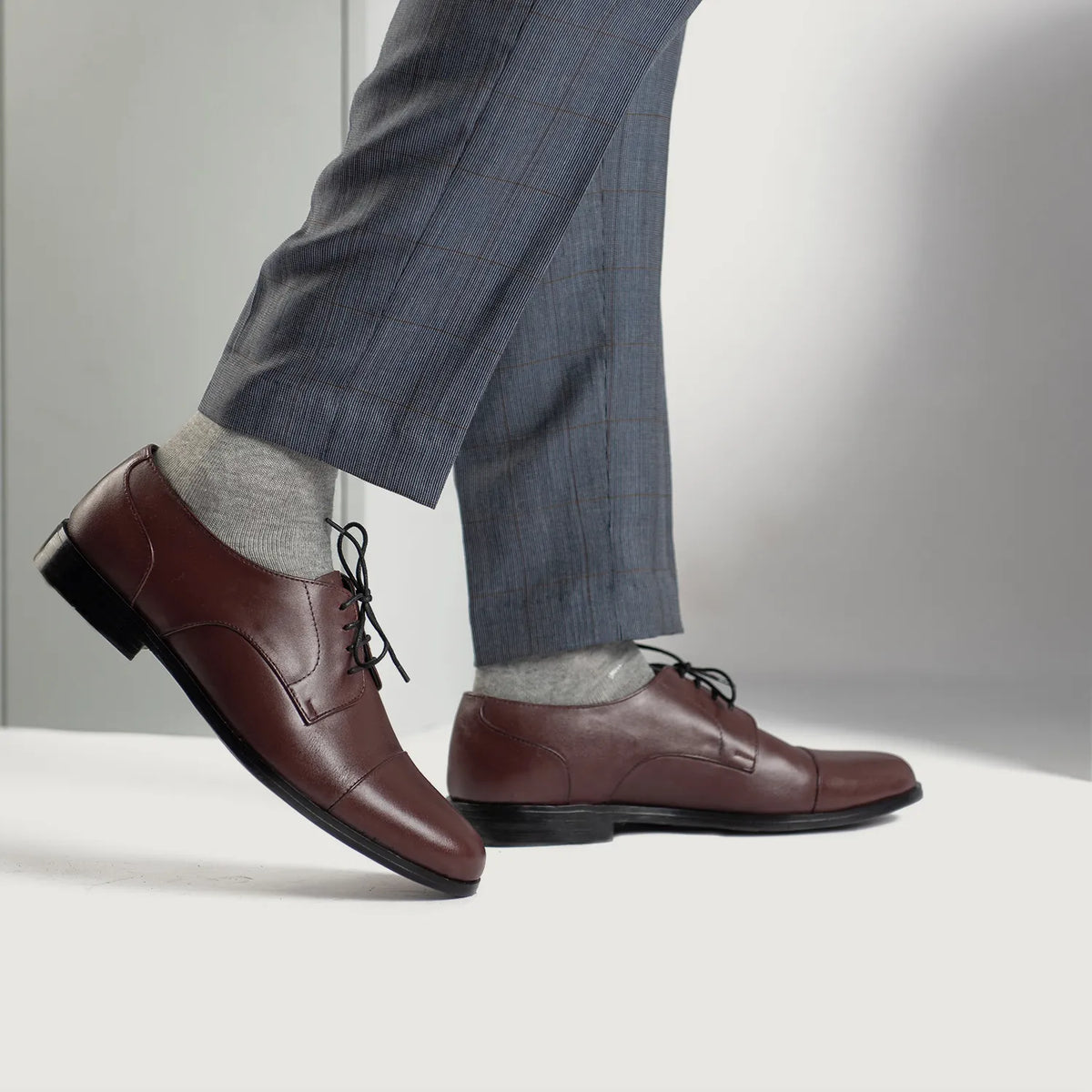 Attorney Derby Maroon Leather Shoes - men's shoes in maroon genuine leather, view 8