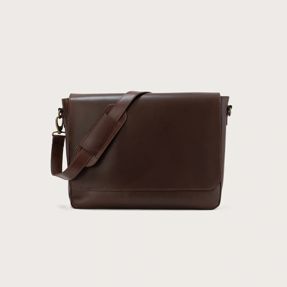 Brex Carismatico Vintage Brown Leather Messenger Bag - brown vintage leather messenger bag, view 1