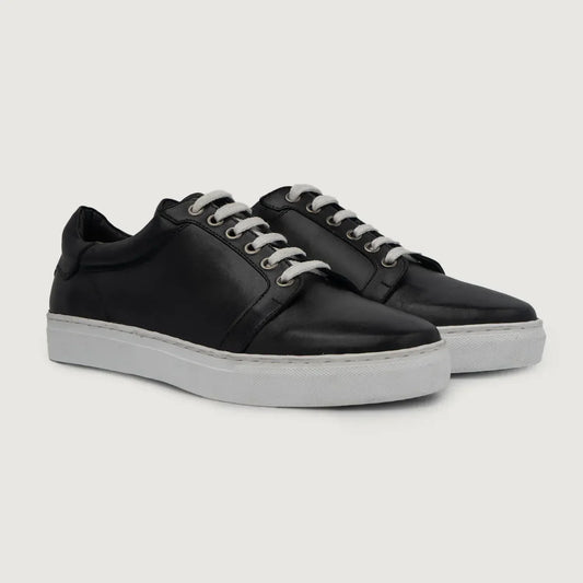Carter Runn Black Leather Sneakers - men's sneakers in black genuine leather, view 1
