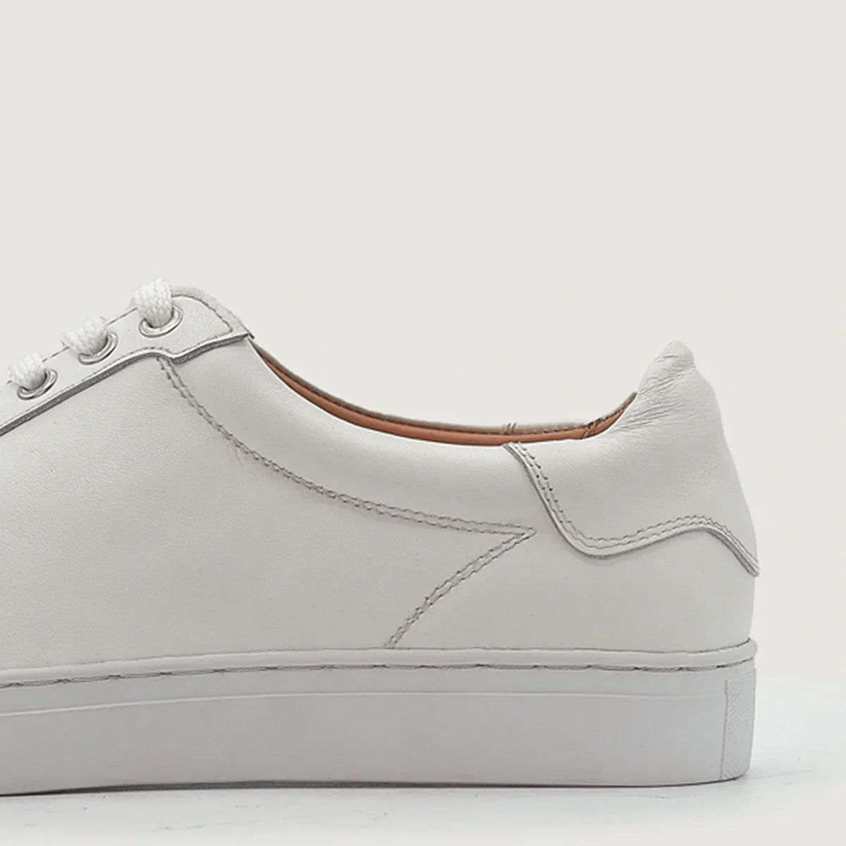 Carter Runn White Leather Sneakers - men's sneakers in white genuine leather, view 6