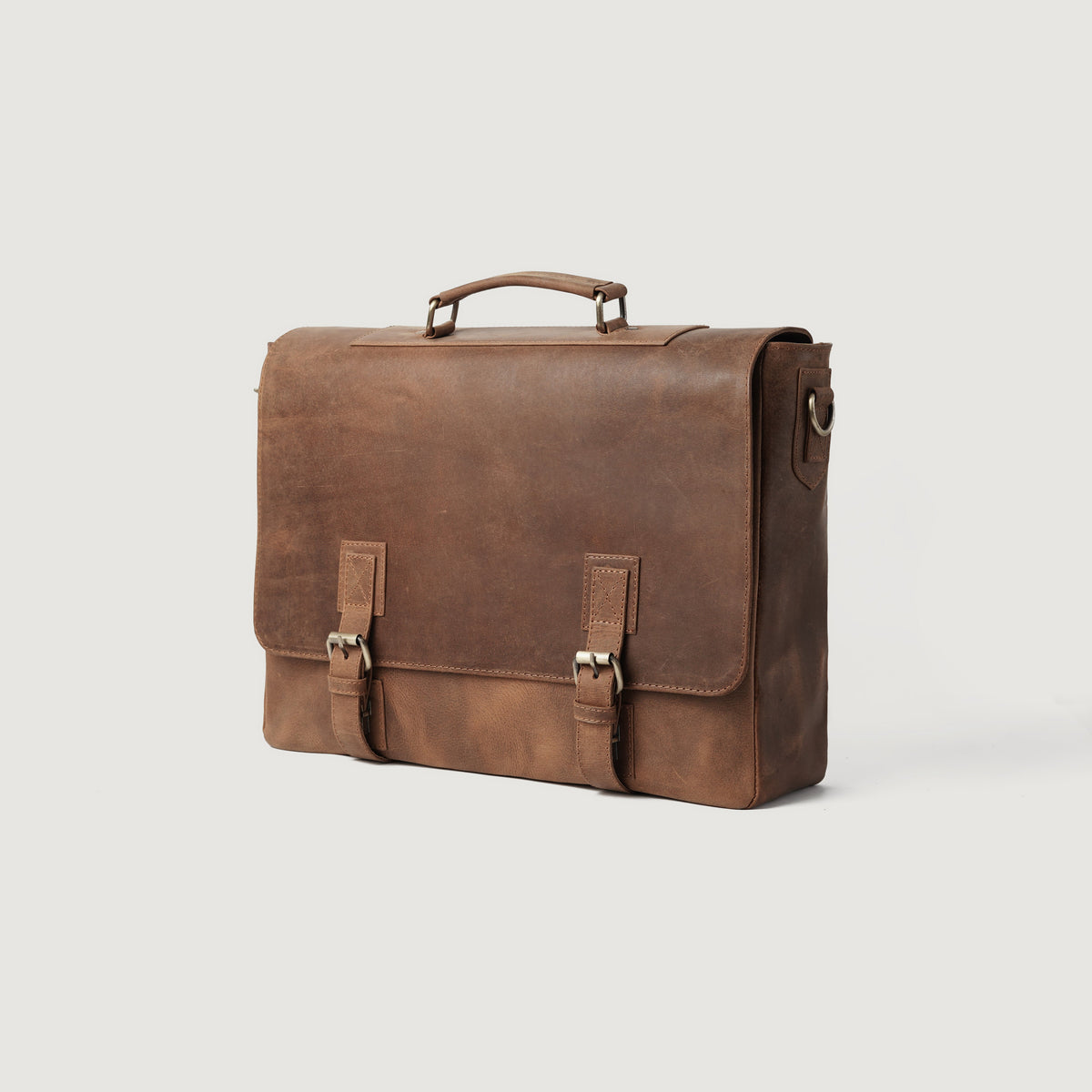 Brex Cristoph Vintage Tan Leather Messenger Bag - tan vintage leather messenger bag, view 4