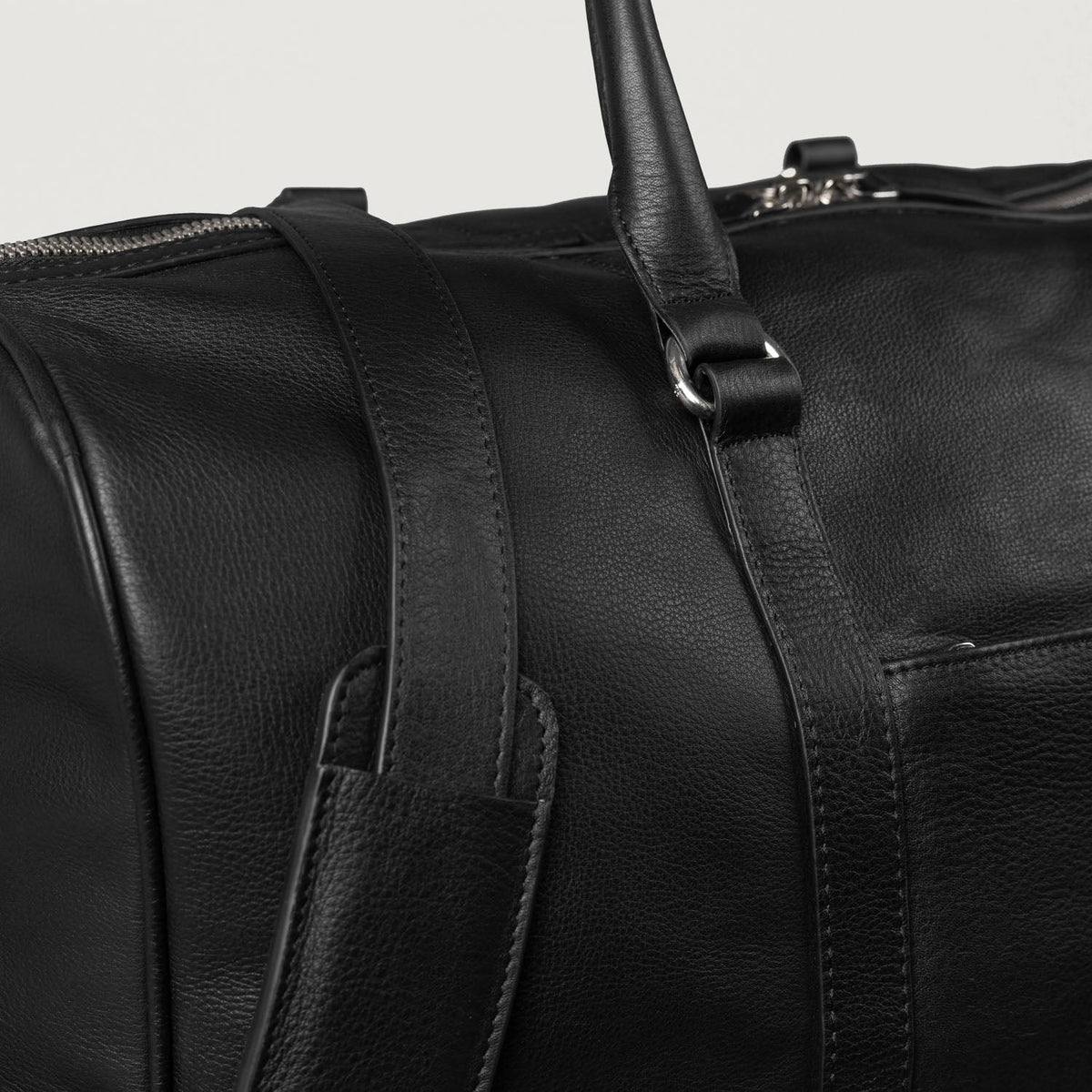 Brex Darrio Black Leather Duffle Bag - black leather duffle bag, view 8