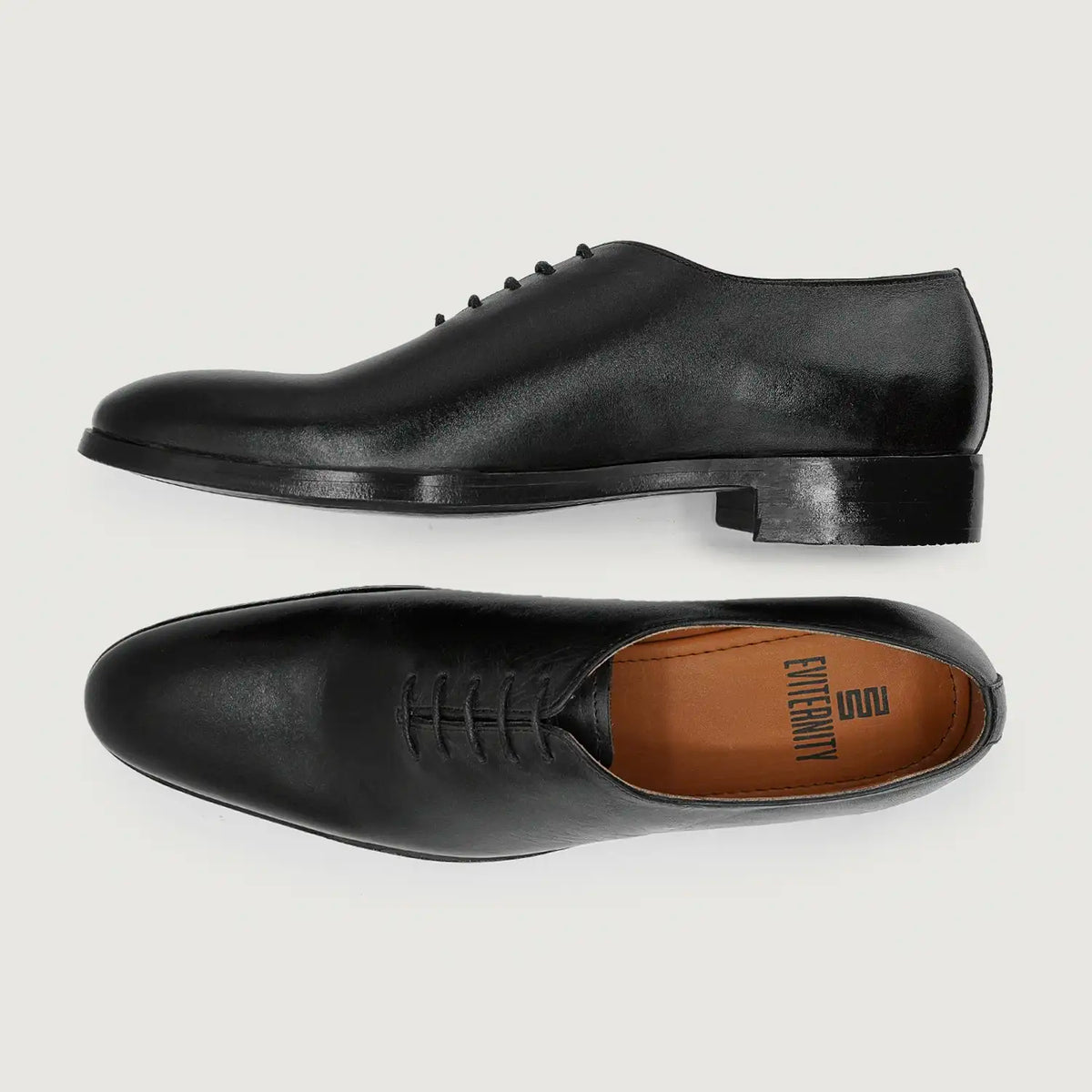 Director Wholecut Black Leather Shoes - men's shoes in black genuine leather, view 3