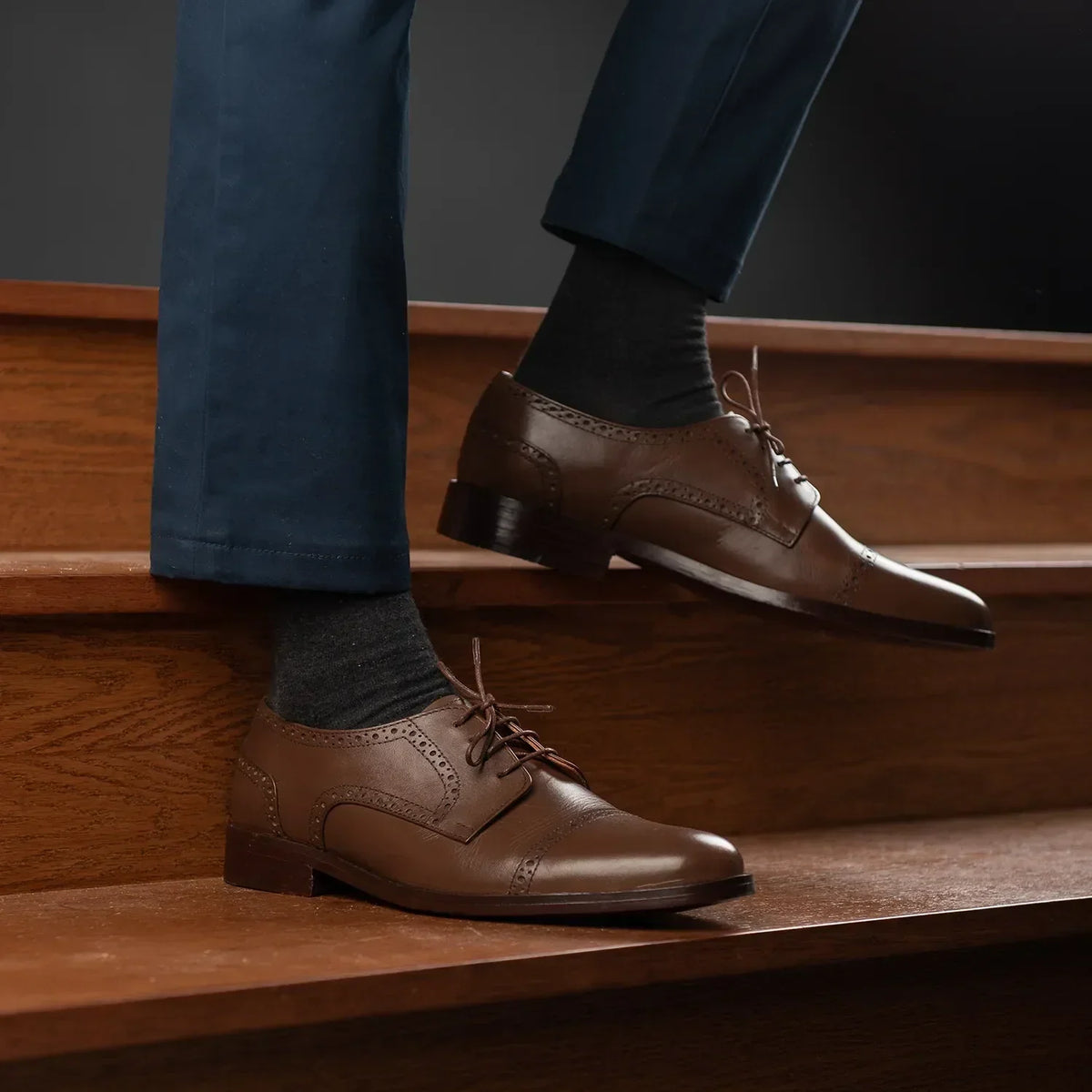 Dirk Brogues Derby Brown Leather Shoes - men's shoes in brown genuine leather, view 9