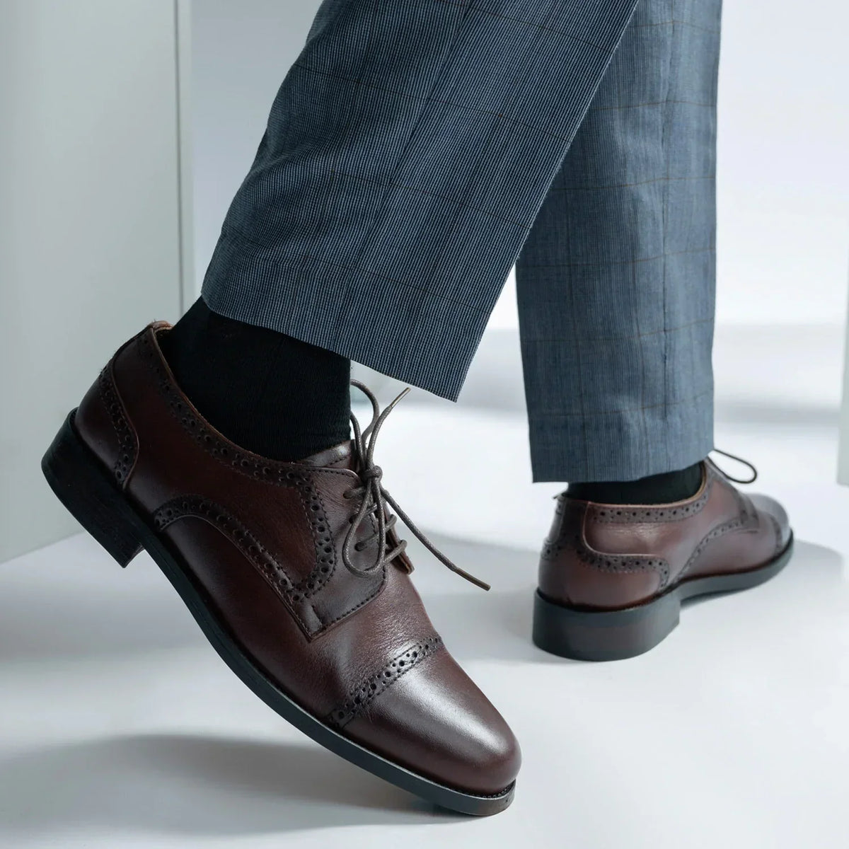 Dirk Brogues Derby Brown Leather Shoes Rugged Sole - men's shoes in brown genuine leather, view 7
