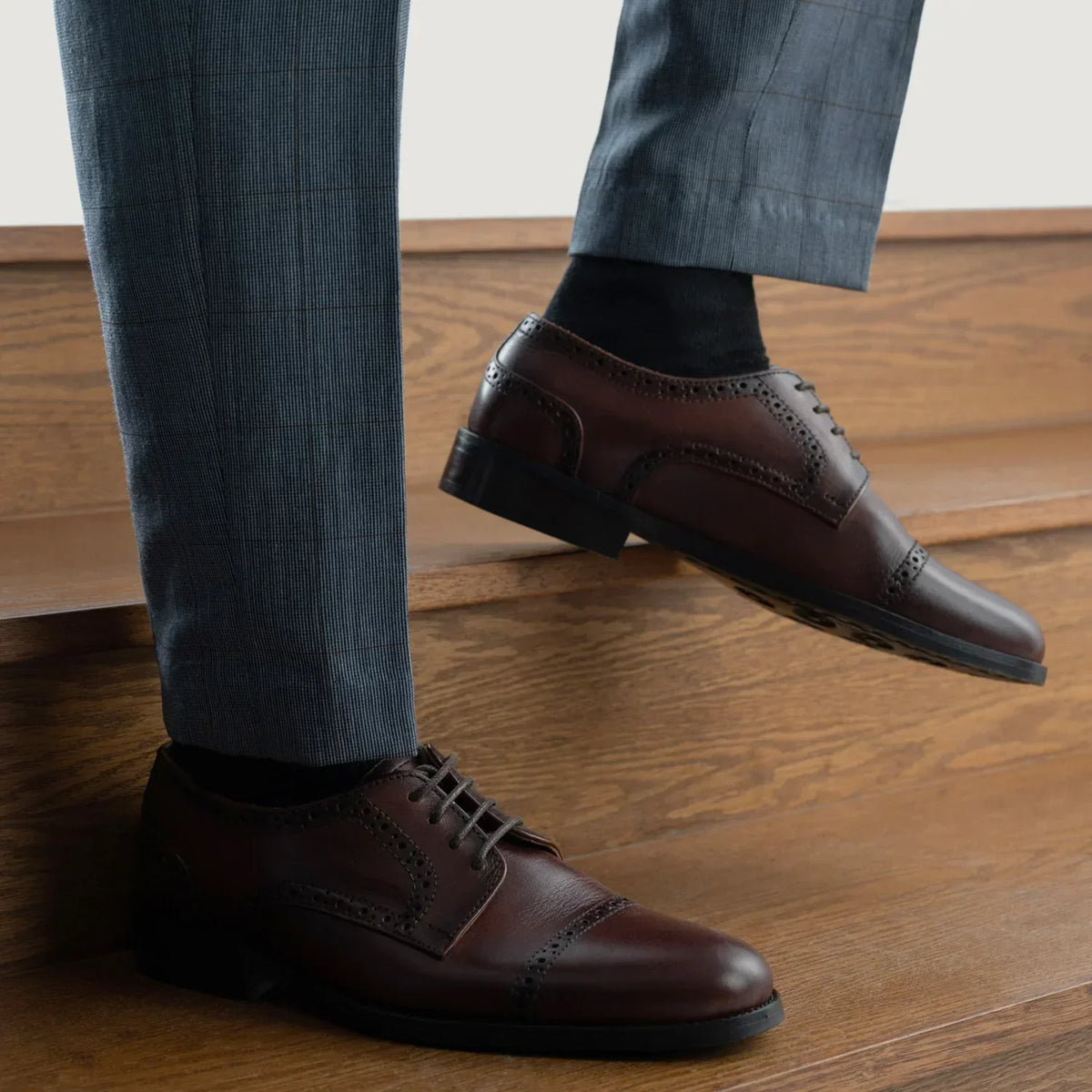 Dirk Brogues Derby Brown Leather Shoes Rugged Sole - men's shoes in brown genuine leather, view 8