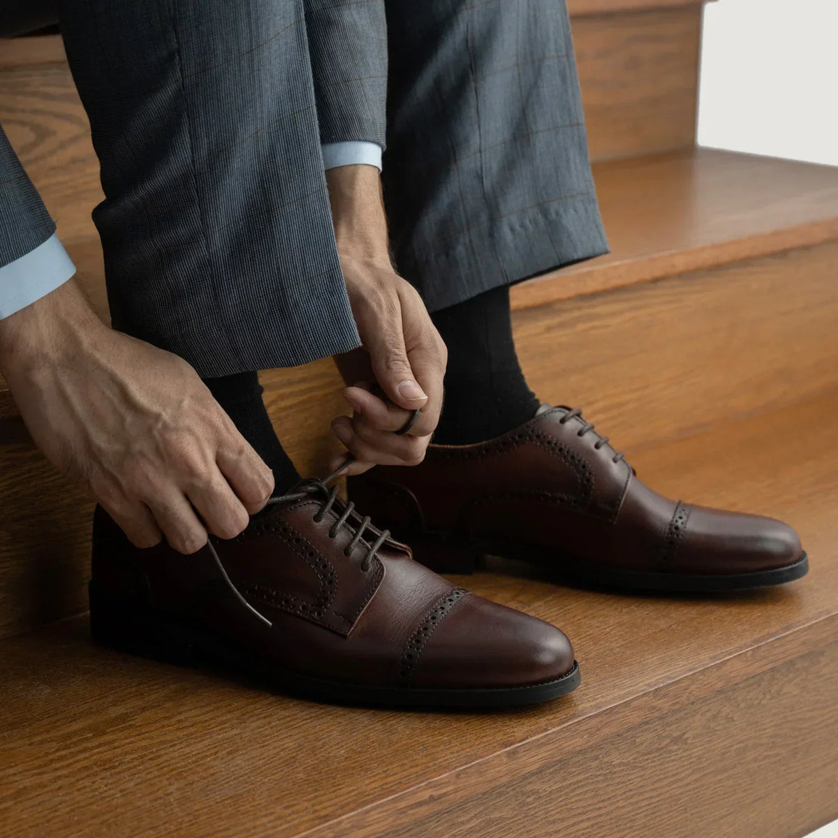 Dirk Brogues Derby Burnished Brown Leather Shoes - men's shoes in brown genuine leather, view 10