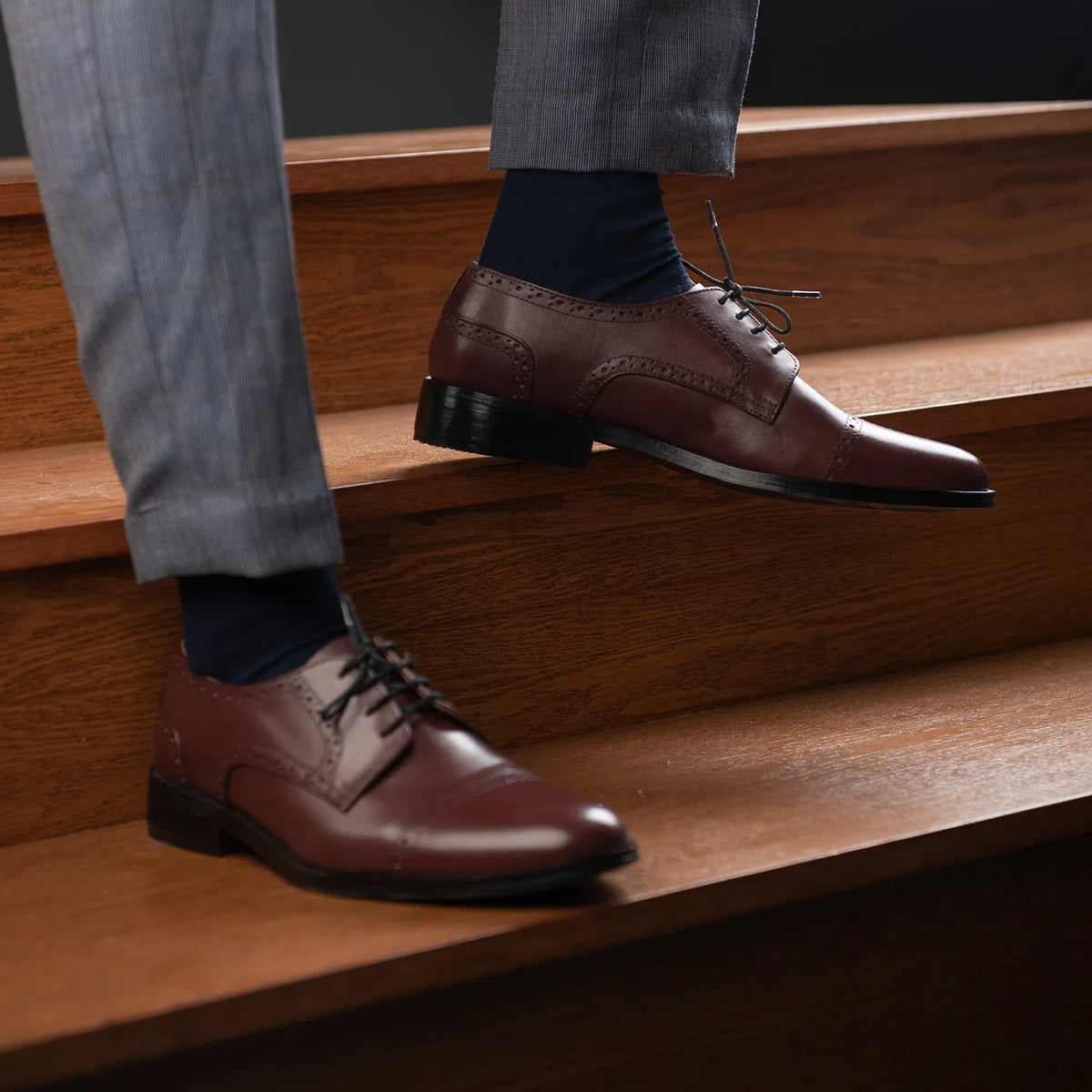 Dirk Brogues Derby Maroon Leather Shoes - men's shoes in maroon genuine leather, view 10
