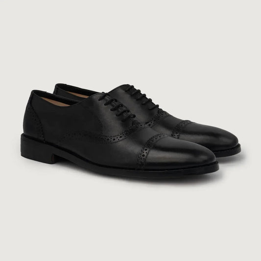 Greyson Brogues Oxford Black Leather Shoes - men's shoes in black cowhide leather, view 1