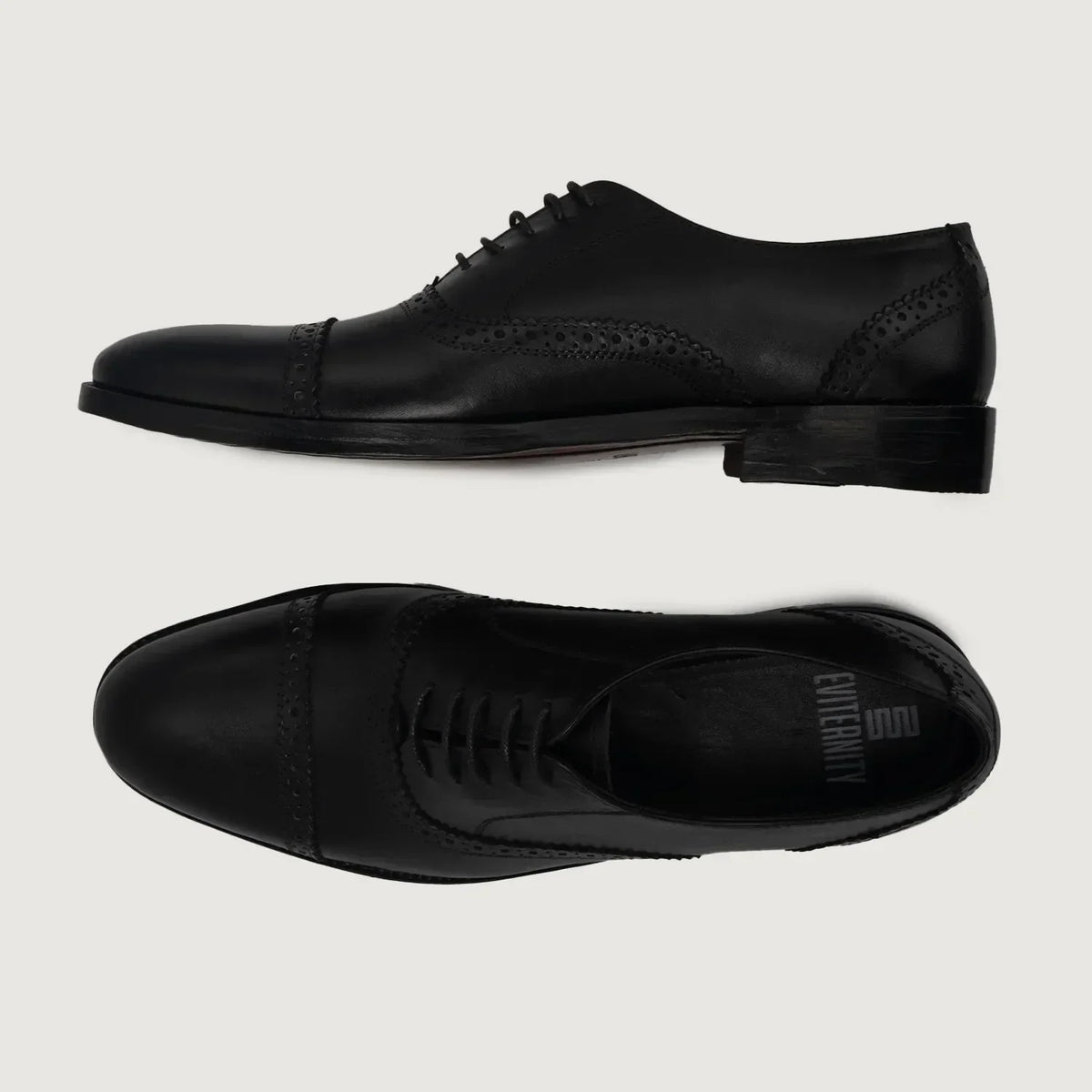 Greyson Brogues Oxford Black Leather Shoes - men's shoes in black cowhide leather, view 3