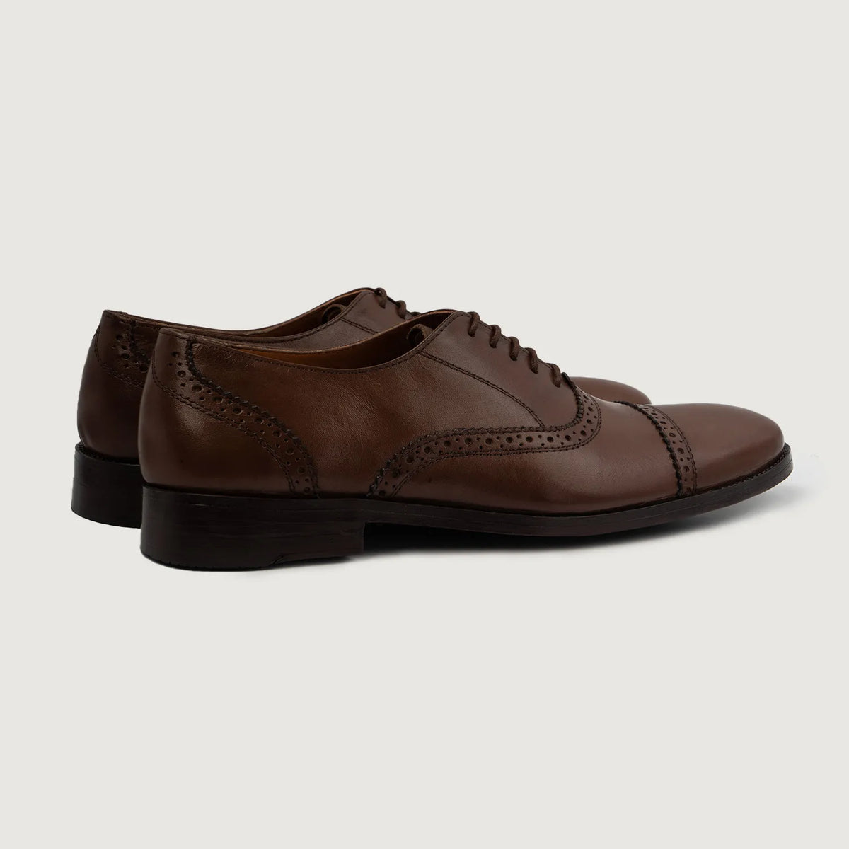 Greyson Brogues Oxford Brown Leather Shoes - men's shoes in brown cowhide leather, view 4