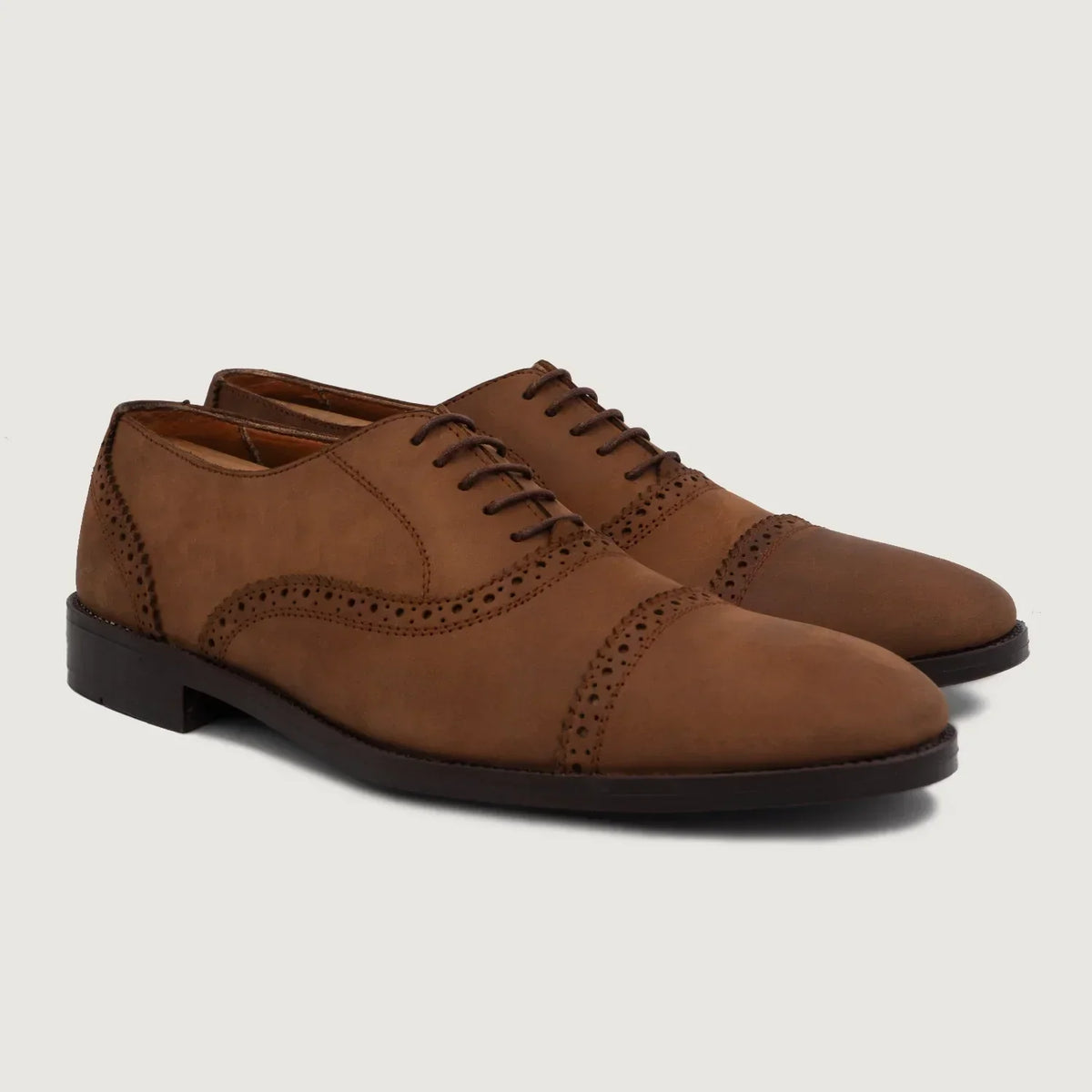 Greyson Brogues Oxford Oil Pull-up Brown Leather Shoes - men's shoes in brown pull-up leather, view 1