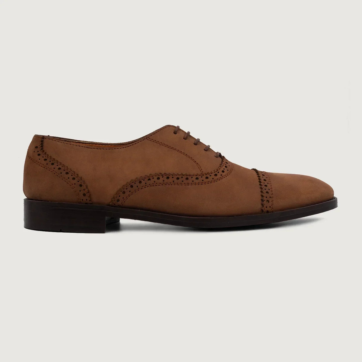 Greyson Brogues Oxford Oil Pull-up Brown Leather Shoes - men's shoes in brown pull-up leather, view 2