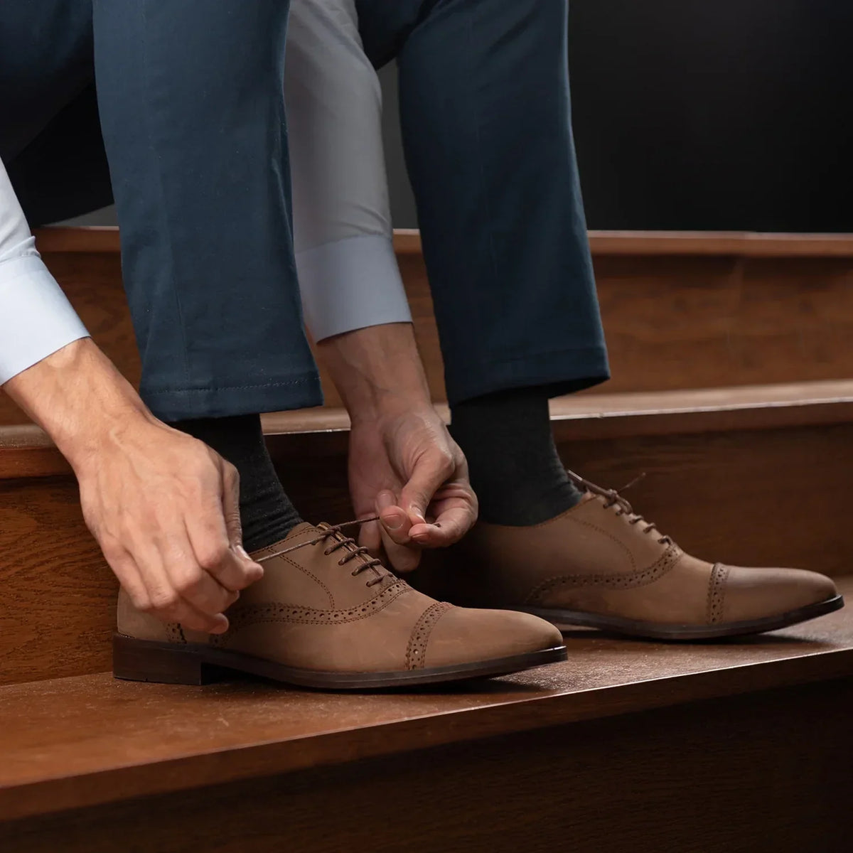 Greyson Brogues Oxford Oil Pull-up Brown Leather Shoes - men's shoes in brown pull-up leather, view 9