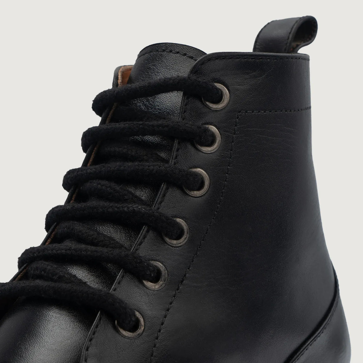 Knight Derby Black Leather Boots - men's boots in black genuine leather, view 6