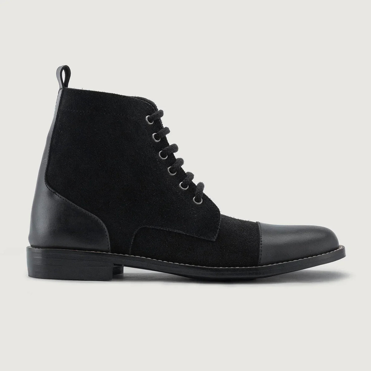 Knight Derby Hybrid Black Leather Boots Rugged Sole - men's boots in black genuine leather, view 2