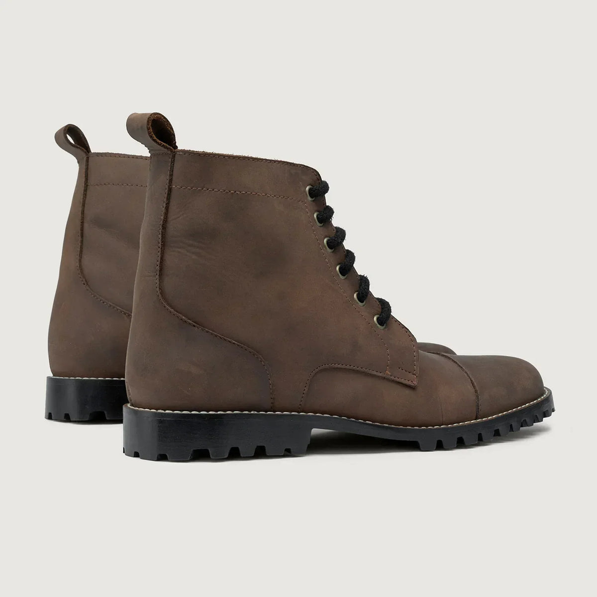 Knight Derby Waxed Brown Pullup Leather Boots Trail Sole - men's boots in brown pull-up leather, view 3