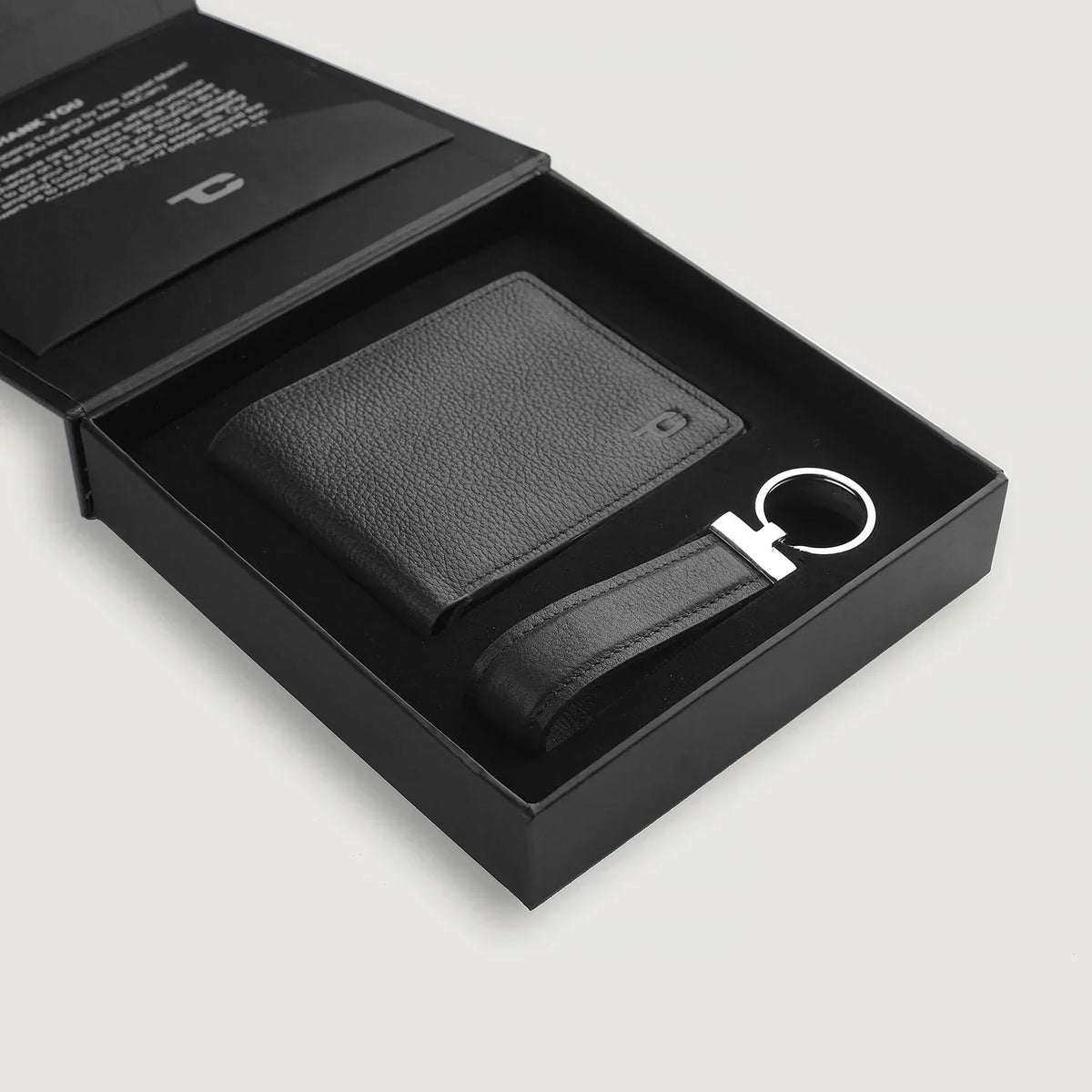 Brex Marvin Black Leather Gift Set - black leather gift set, view 3