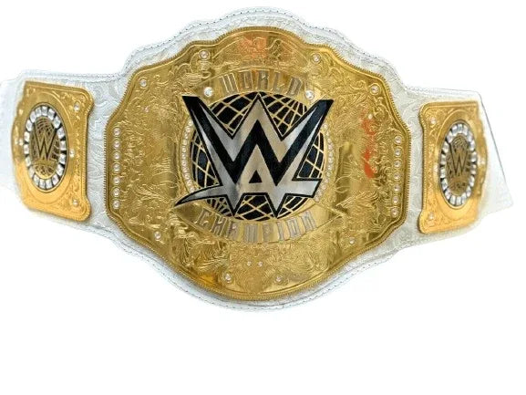 New Women's WWE Heavyweight Championship Inspired Collectible Title Belt - photo 4 of 7 | Brex International