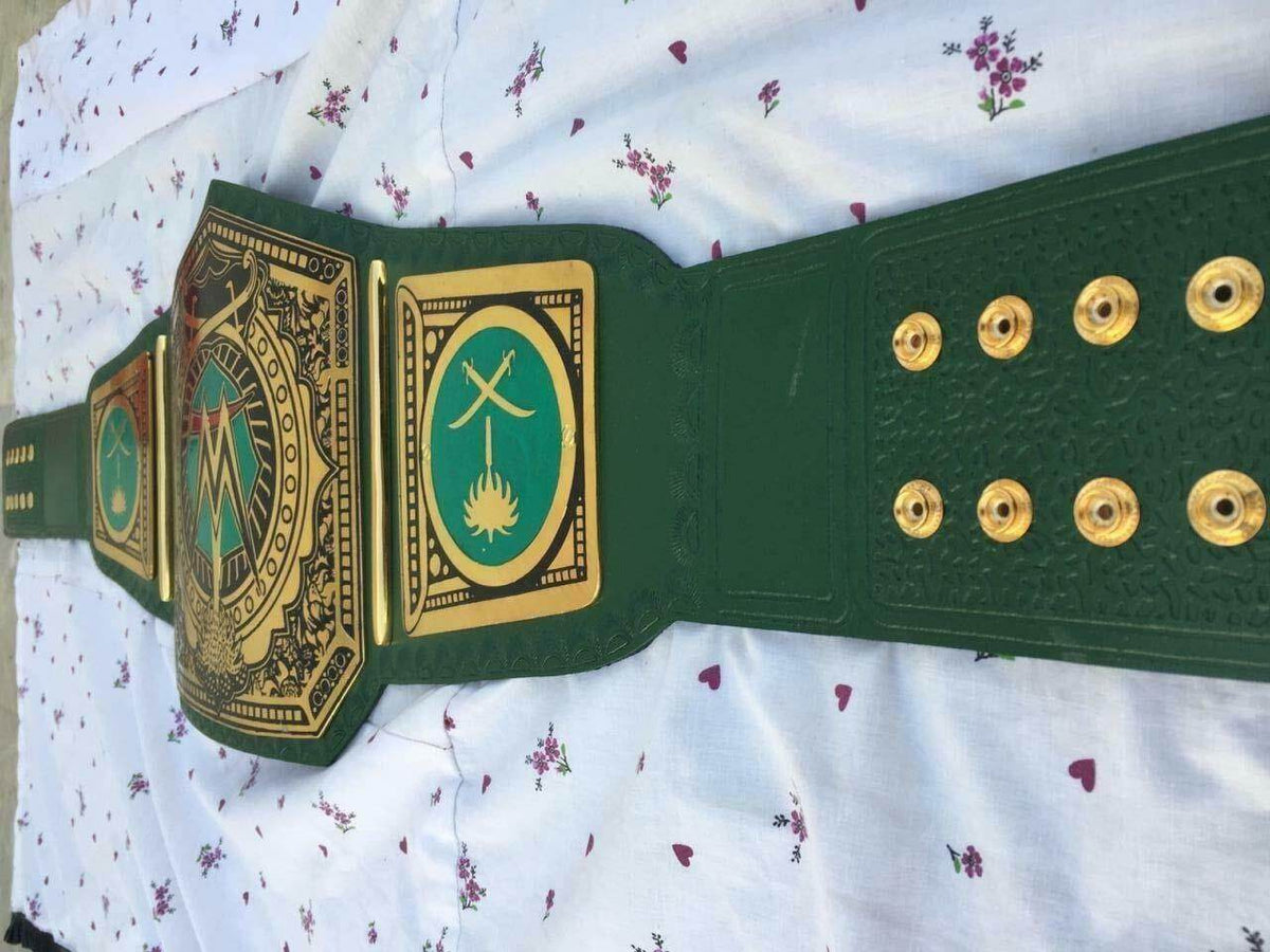 New WWE Royal Rumble Heavyweight Champion Wrestling Inspired Belt - photo 4 of 4 | Brex International