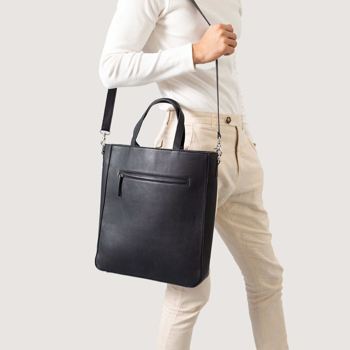 Brex Poet Black Leather Tote Bag - black leather tote bag, view 5