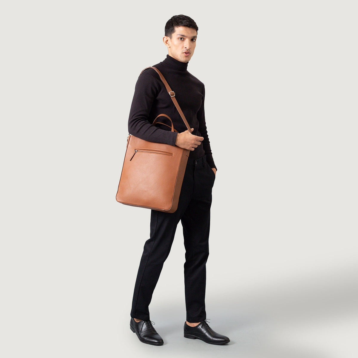 Brex Poet Brown Leather Tote Bag - brown leather tote bag, view 9