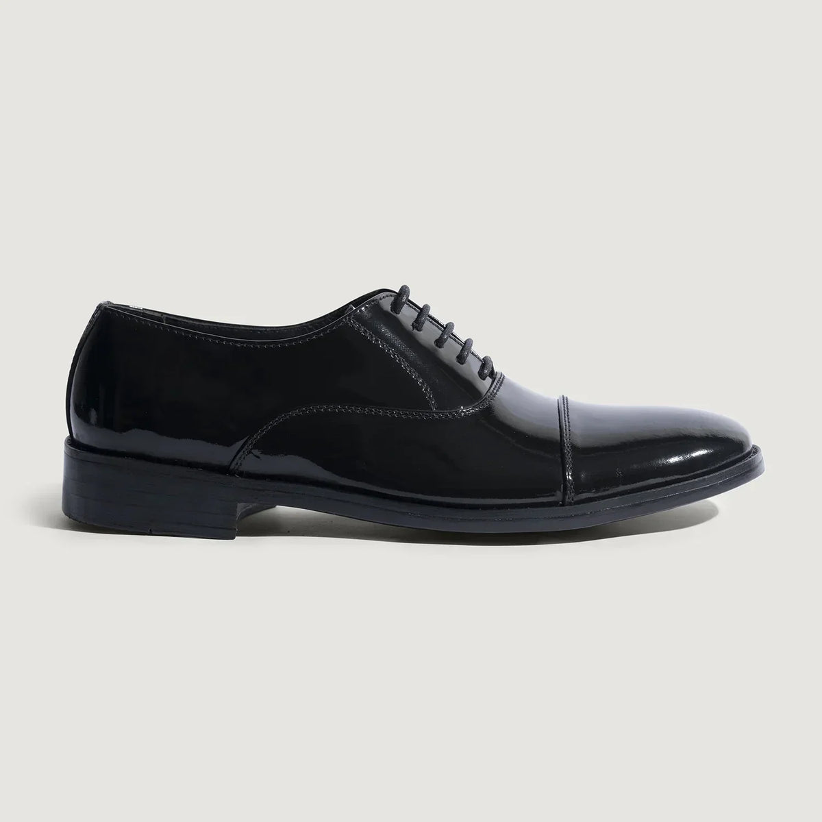 Professor Oxford Black Patent Leather Shoes - men's shoes in black patent leather, view 2