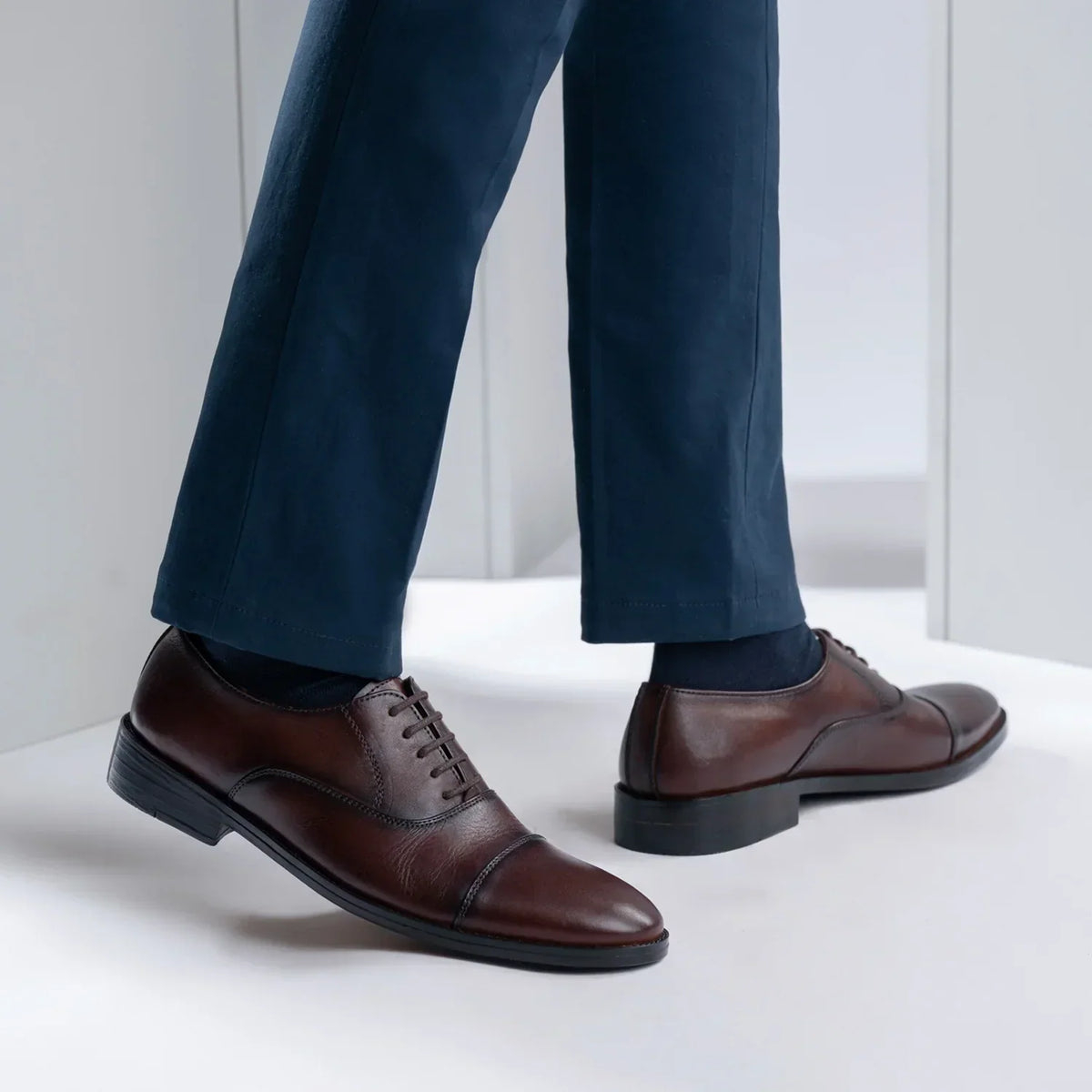 Professor Oxford Burnished Brown Leather Shoes - men's shoes in brown genuine leather, view 10