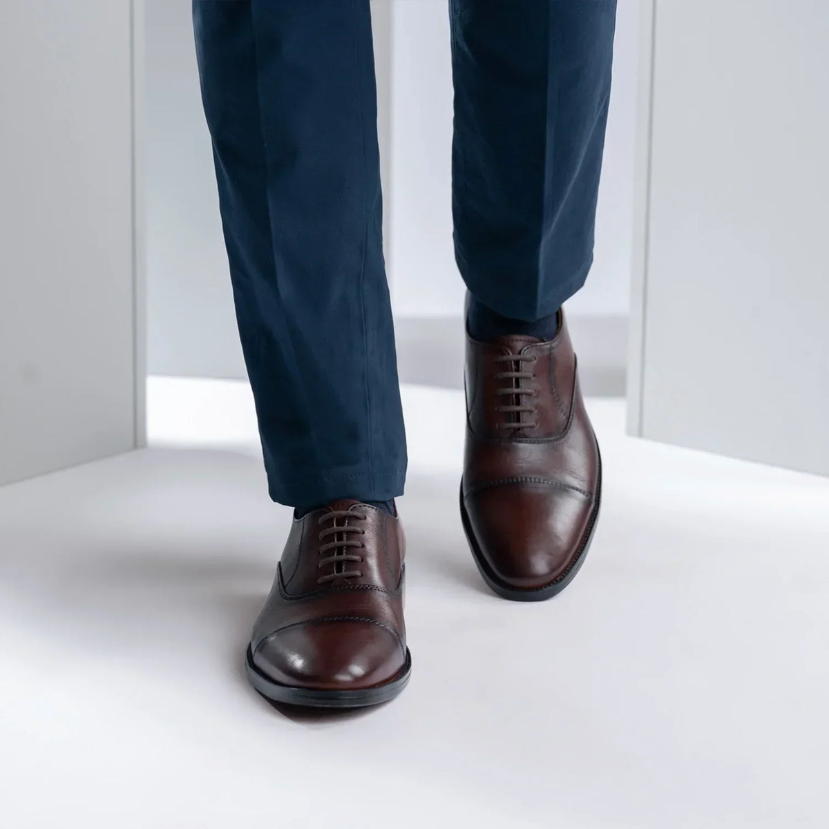 Professor Oxford Burnished Brown Leather Shoes - men's shoes in brown genuine leather, view 7