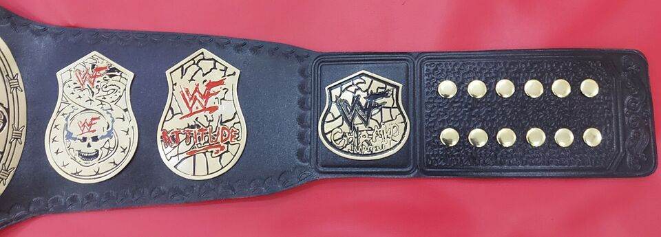 Smoking Skull Snake Skin Wrestling Championship Inspired Title Belt - photo 2 of 7 | Brex International