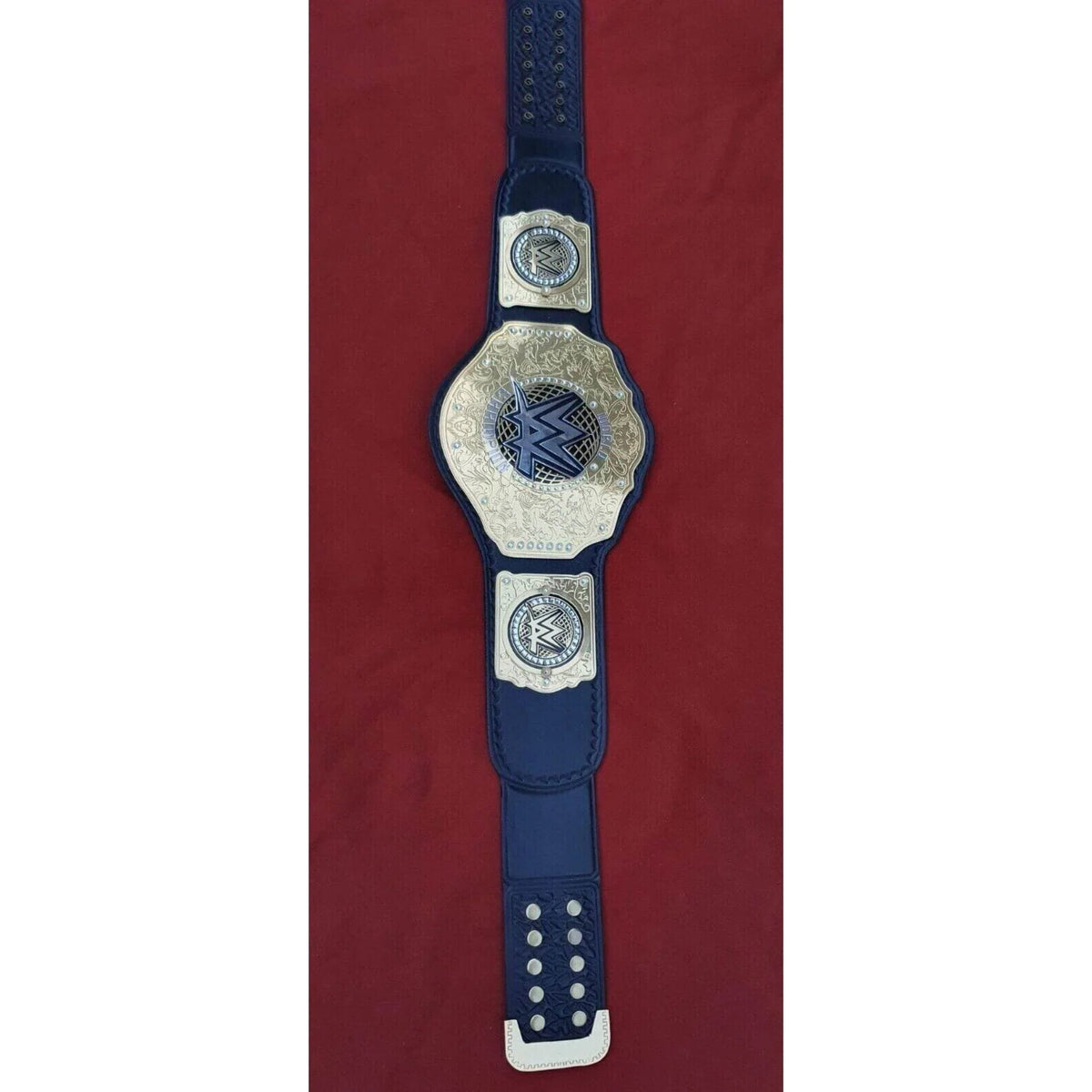 WWE 2023 World Heavyweight Championship Inspired Collectible Title Belt - photo 9 of 10 | Brex International