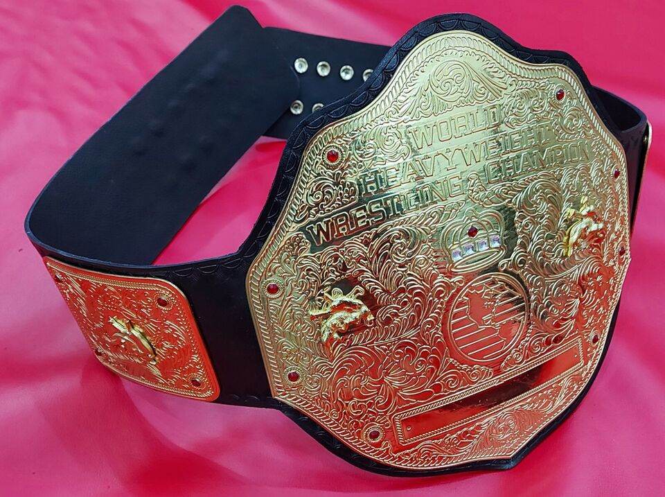 WWE Big Gold World Heavyweight Championship Inspired Title Belt - photo 5 of 7 | Brex International