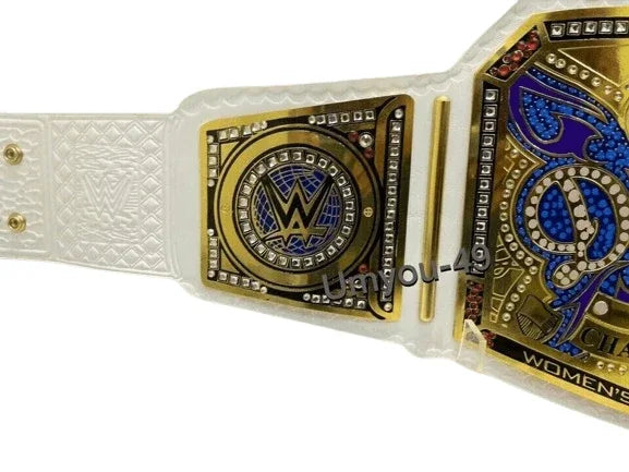 WWE New Women's Divas Championship Inspired Collectible Title Belt - photo 2 of 3 | Brex International